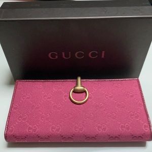 Gucci wallet